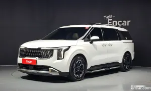 Kia Canival Gasoline 9-Seater Signature 2024