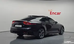 Kia Stinger Platinum 2.0 Turbo AWD 2019