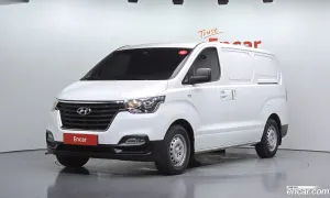 Hyundai Starex Style Van 3-Seater 2020