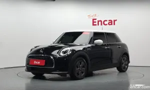 Mini Cooper Third Generation 5Door Classic 2023