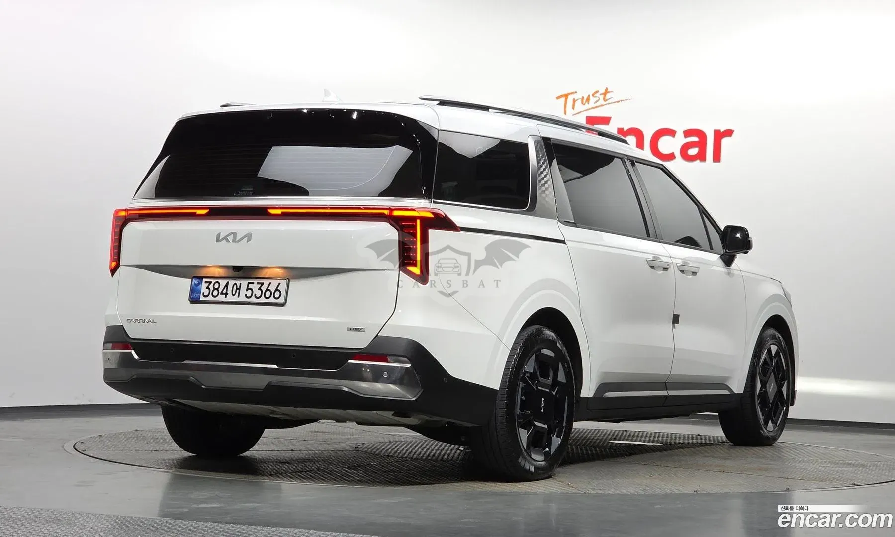 Kia Canival HEV 9seater Signature 2024