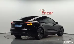 Tesla Model 3 RWD 2025