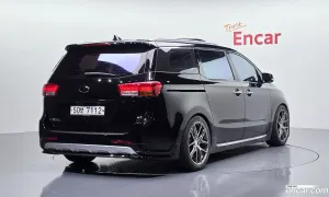 Kia Canival 9-seater Noblesse 2017