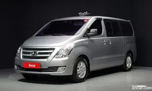 Hyundai Starex Modern 12-Seater Wagon 2015
