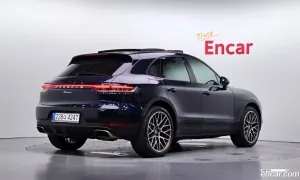 Porsche Macan 95B 2.0 2021