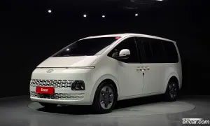 Hyundai Staria Modern 4WD Tourer 9-Seater 2024