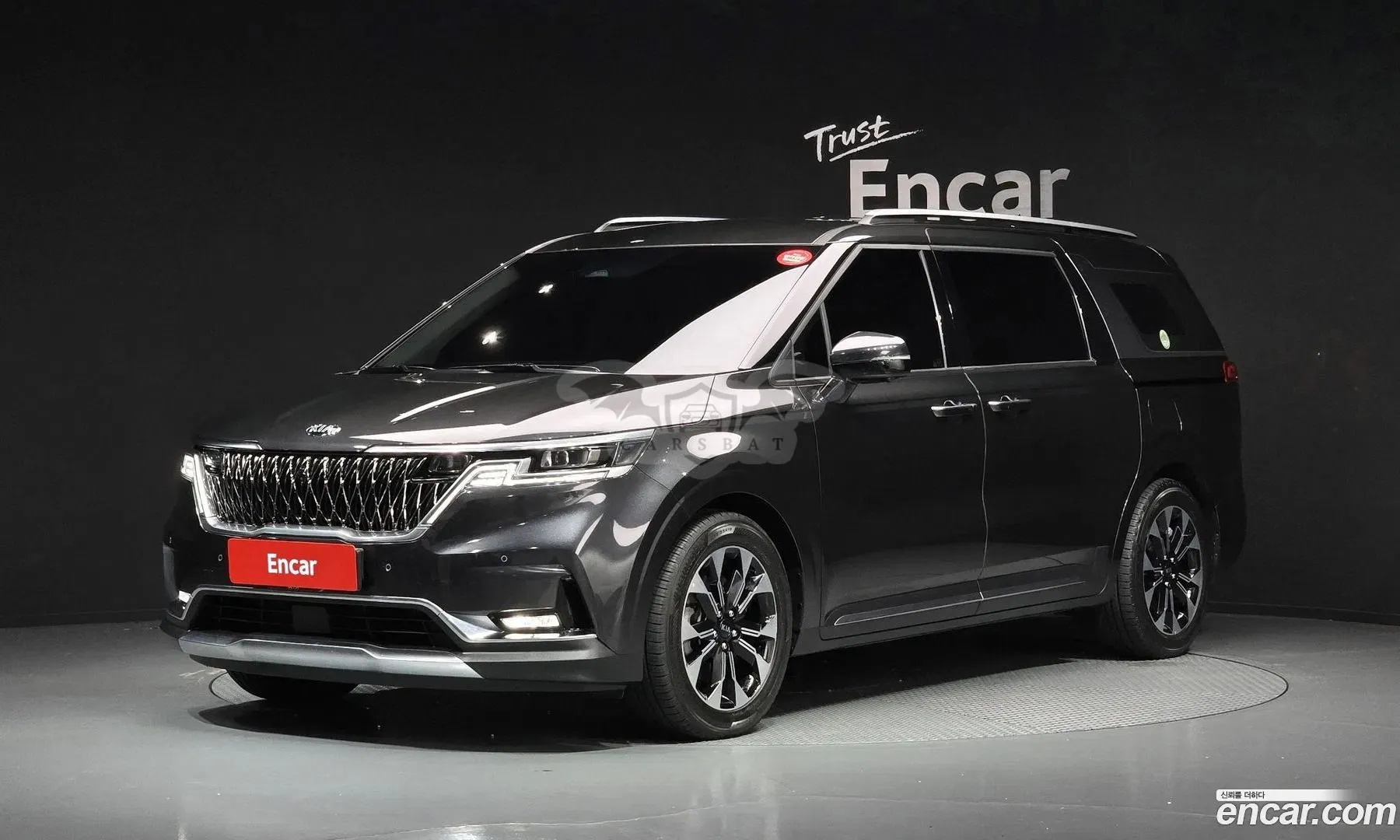 Kia Canival Diesel 7-Seater Signature 2020