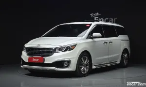 Kia Canival 9-seater Noblesse 2014