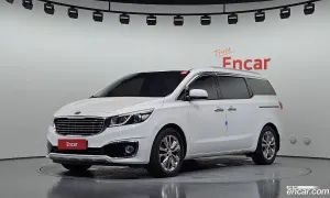 Kia Canival 9-seater Prestige 2017