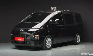 Hyundai Staria Modern Cargo 5-Seater 2022