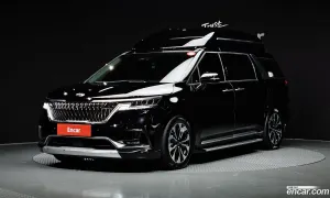 Kia Canival Signature Diesel 9-Seater Hi-Limousine 2021
