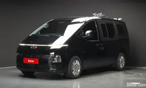 Hyundai Staria Modern L3.5 Cargo 5-Seater 2022