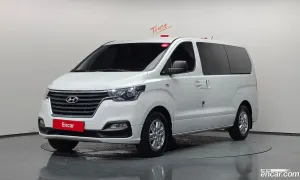 Hyundai Starex Smart Van 5-Seater 2019