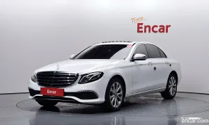 Mercedes-benz E-class E300 4MATIC Exclusive 2020