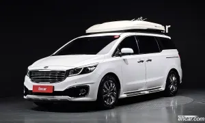 Kia Canival President 7-seater Limousine 2016
