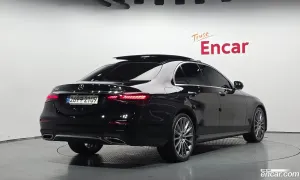 Mercedes-benz E-class E350 4MATIC AMG Line 2022