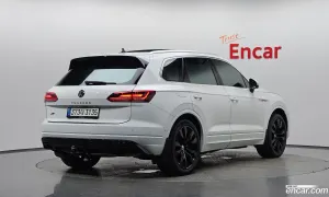 Volkswagen Touareg 3.0 TDI R-Line 2020