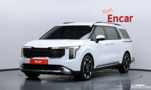 Kia Canival Diesel 9-Seater Noblesse 2023