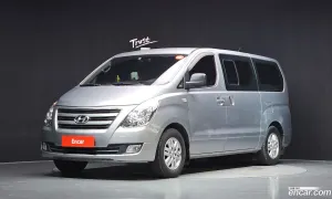 Hyundai Starex Smart 12-Seater Wagon 2017