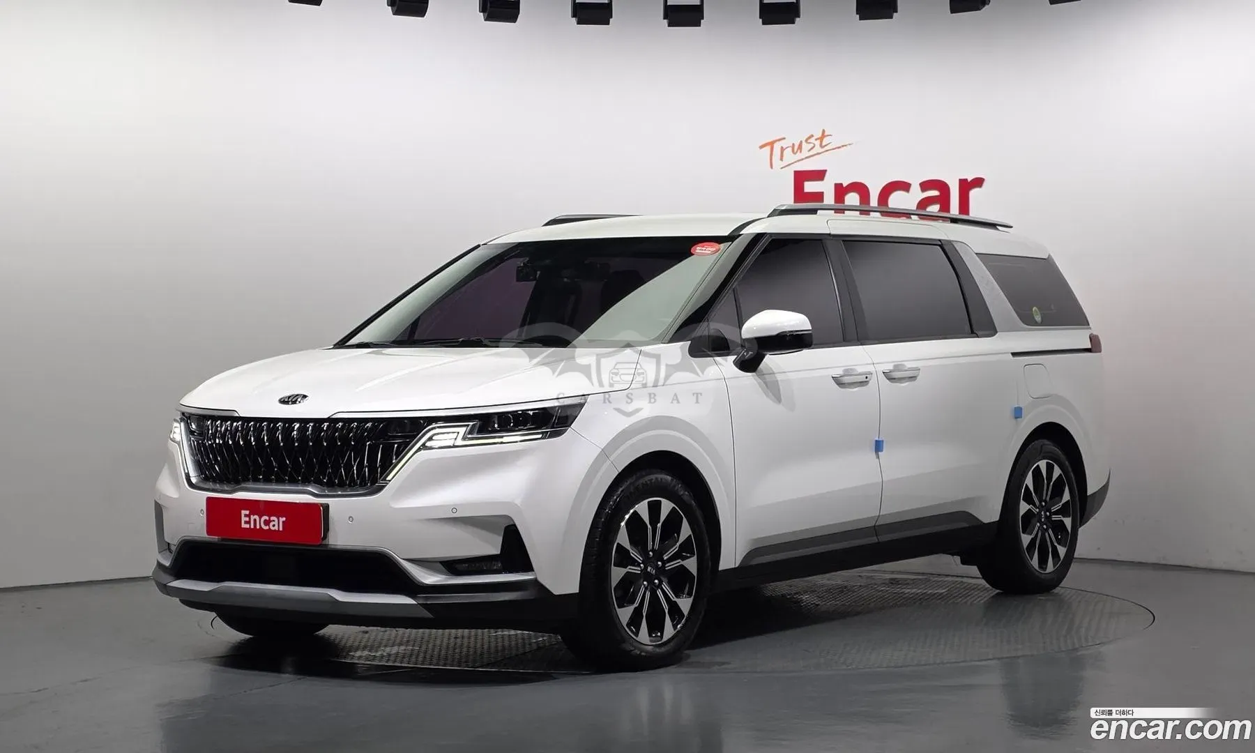 Kia Canival Diesel 9-Seater Prestige 2020