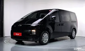 Hyundai Staria Modern Tourer 11-Seater 2022