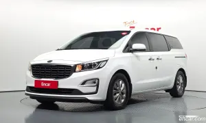 Kia Canival 11-Seater Deluxe 2018