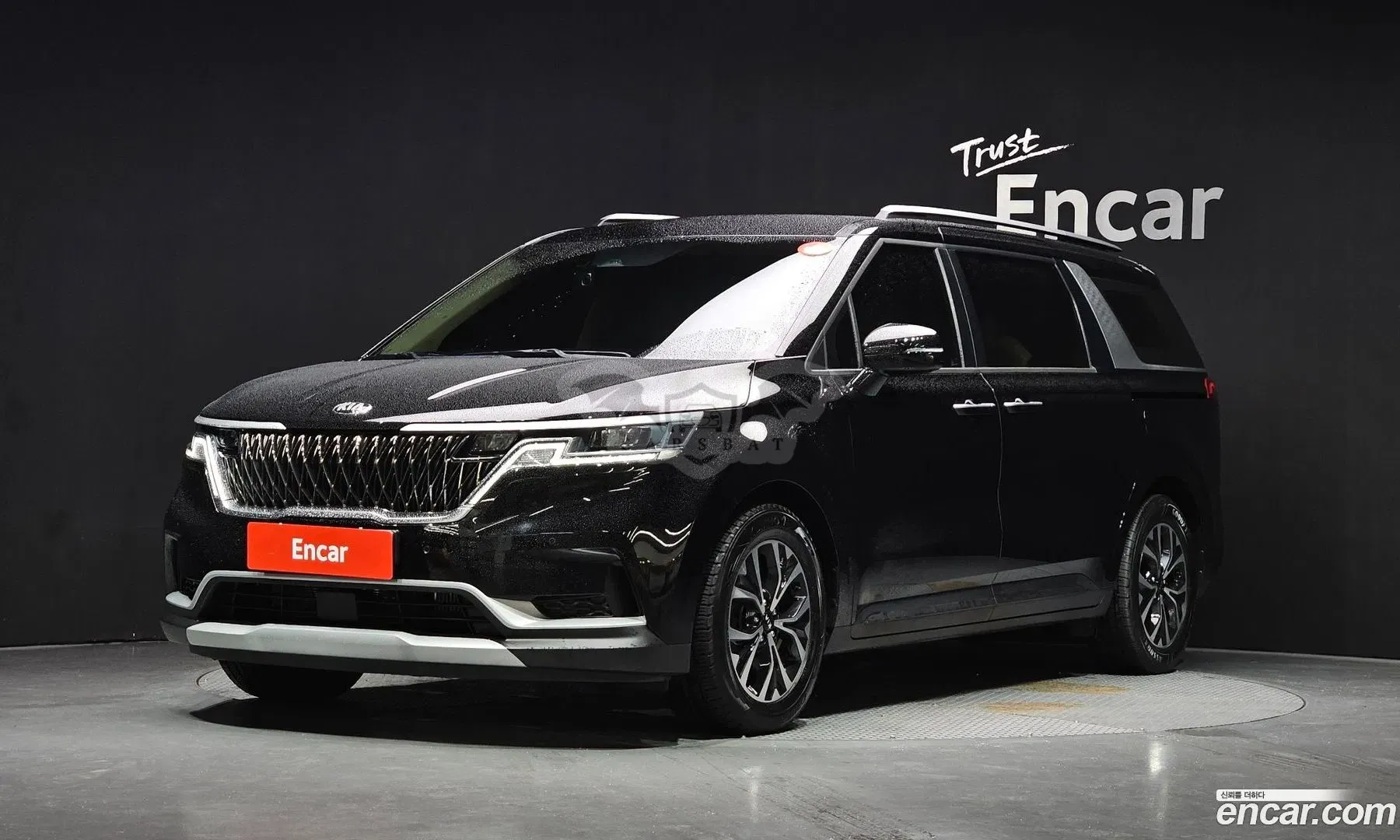 Kia Canival Diesel 9-Seater Prestige 2021