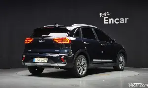 Kia Niro Signature 1.6 HEV 2021