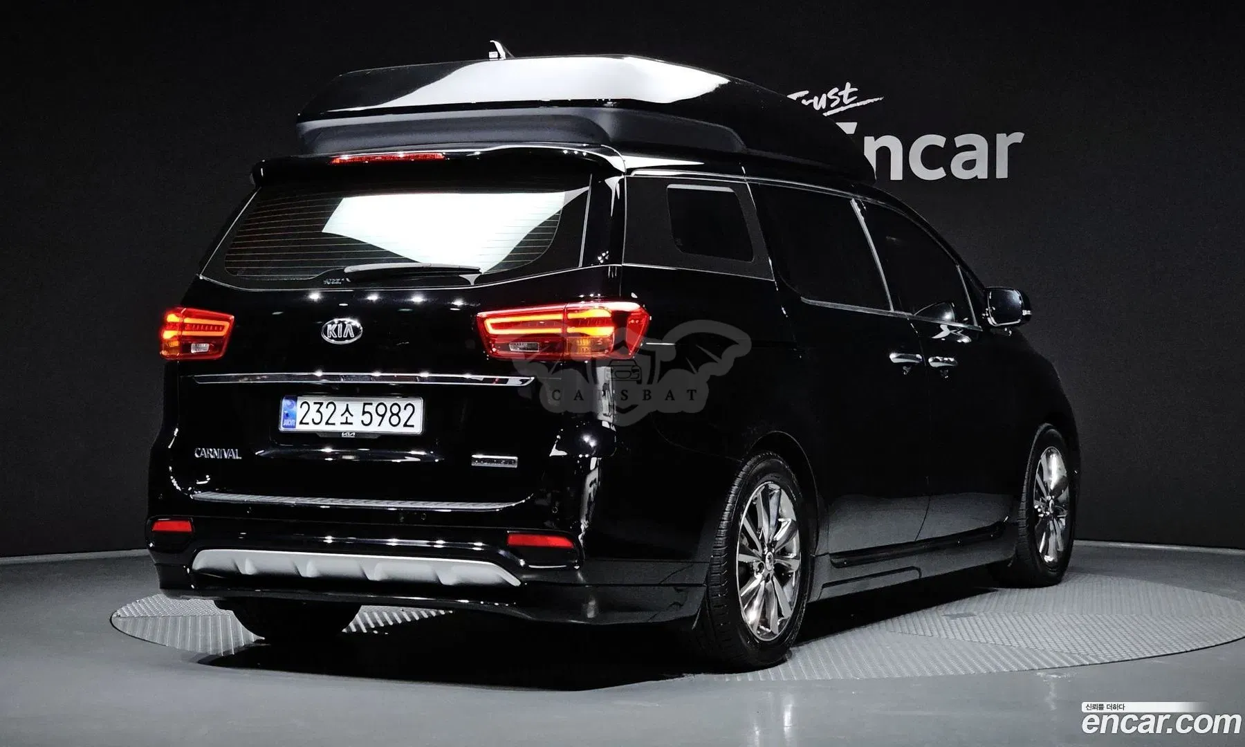 Kia Canival Noblesse Special 9-Seater Hi-Limousine 2018