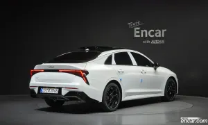 Kia K5 Signature 2.0 2026
