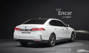 Bmw 5-series 520i 2024