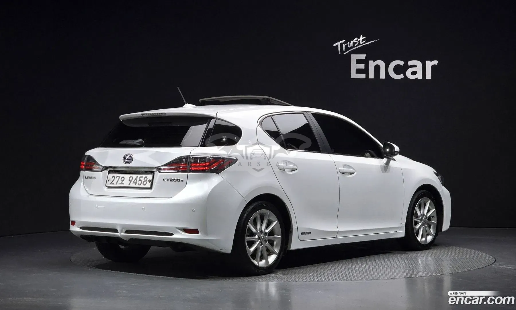 Lexus Ct200h ZWA10 1.8 Compact Luxury 2013