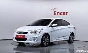 Hyundai Accent 1.4 VVT Premium 2013