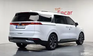 Kia Canival Gasoline 9-Seater Noblesse 2021