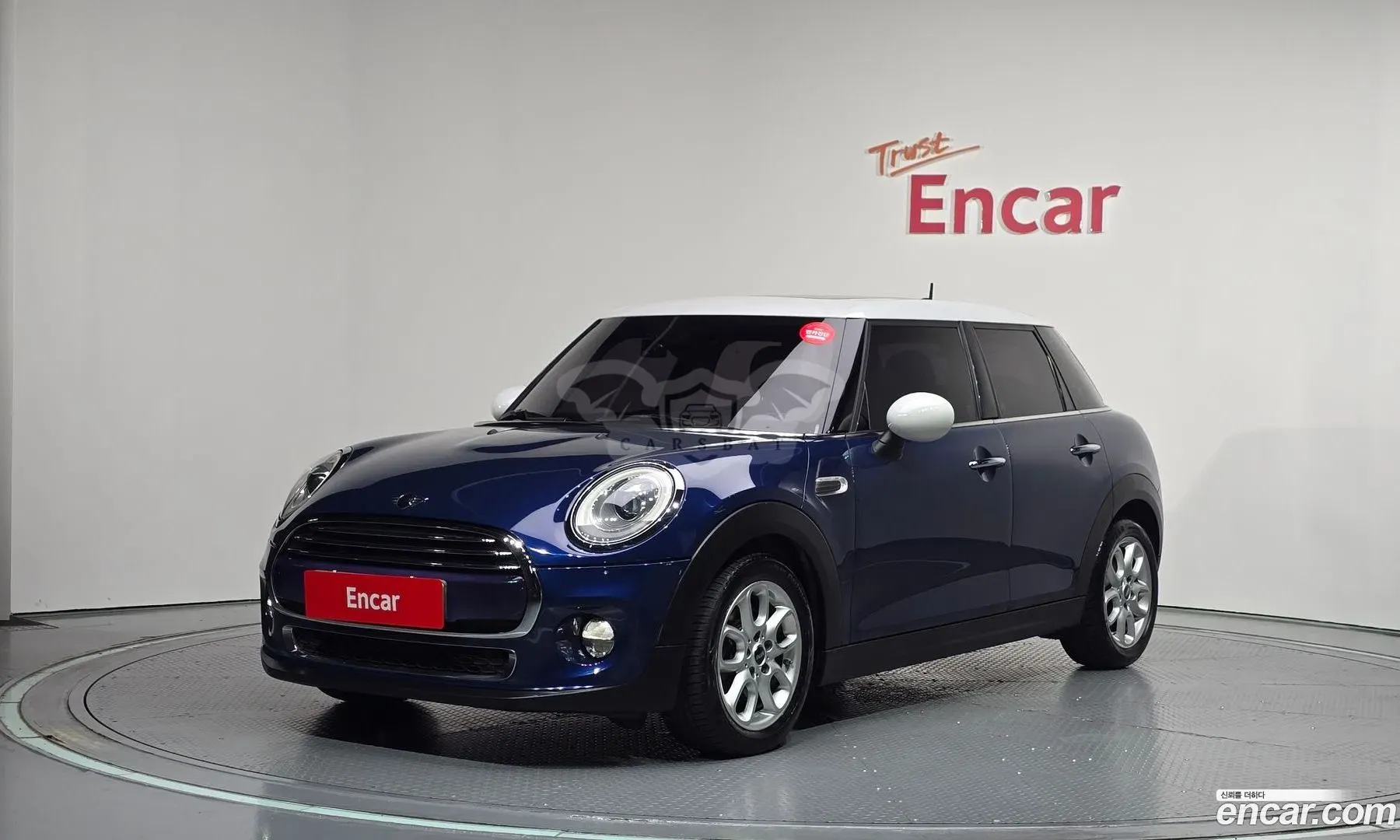 Mini Cooper 3rd 5Door HIGH 2015
