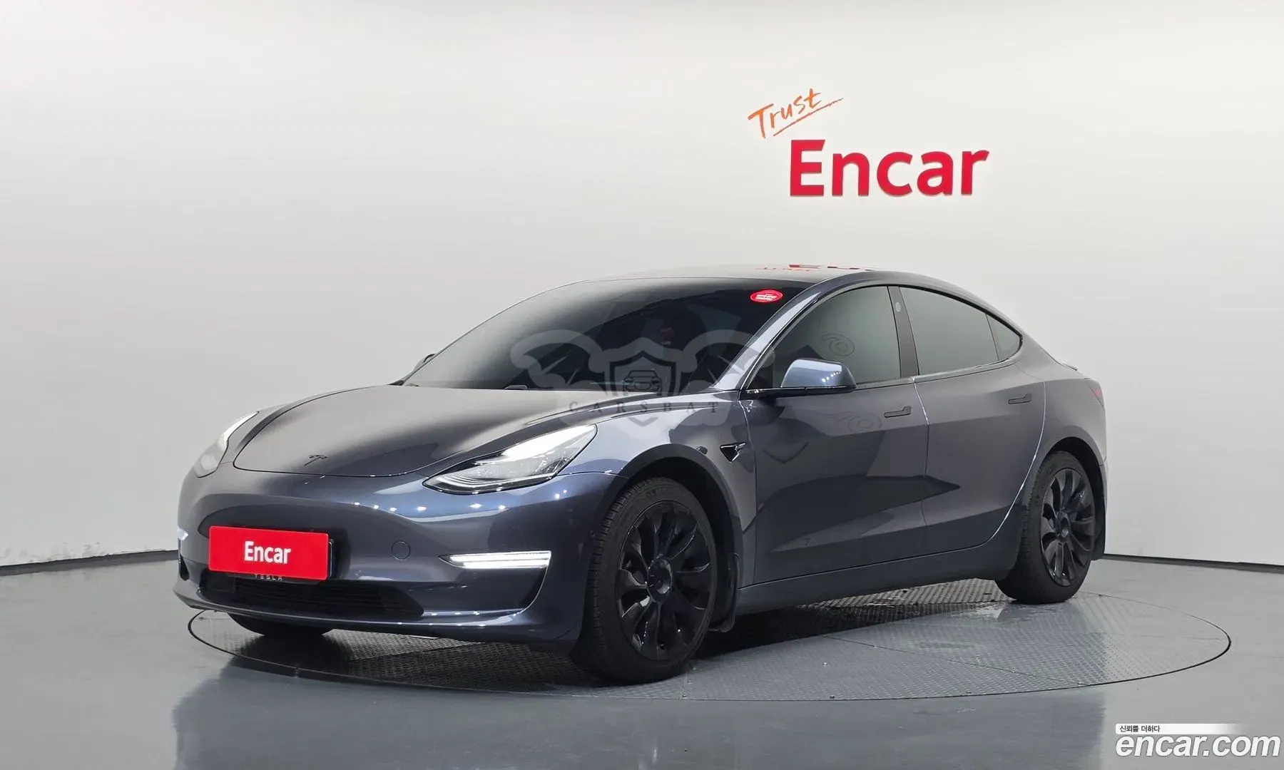Tesla Model 3 Standard Range Plue RWD 2020