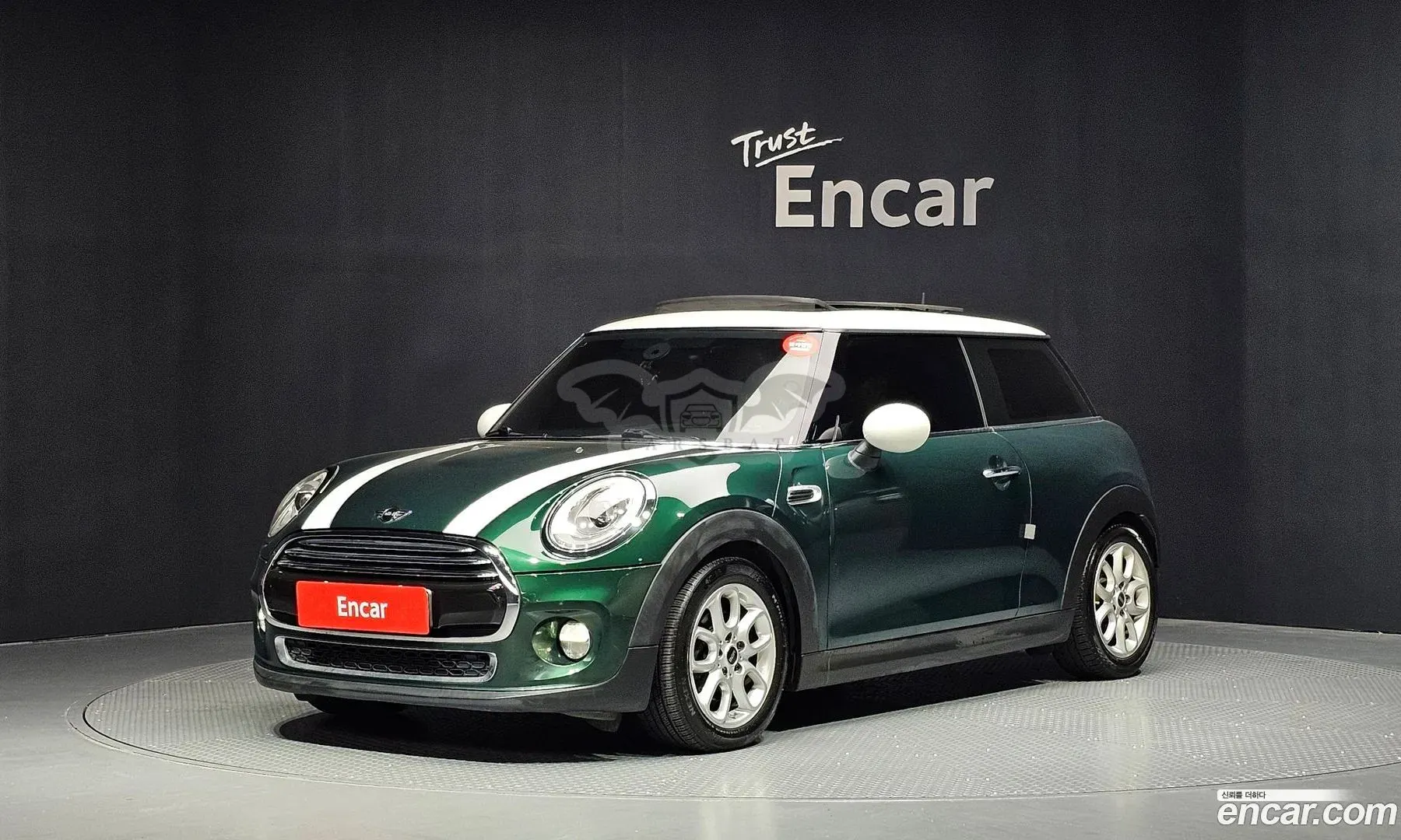 Mini Cooper Third Generation HIGH 2014