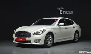 Infiniti Q70 3.7 Style 2017
