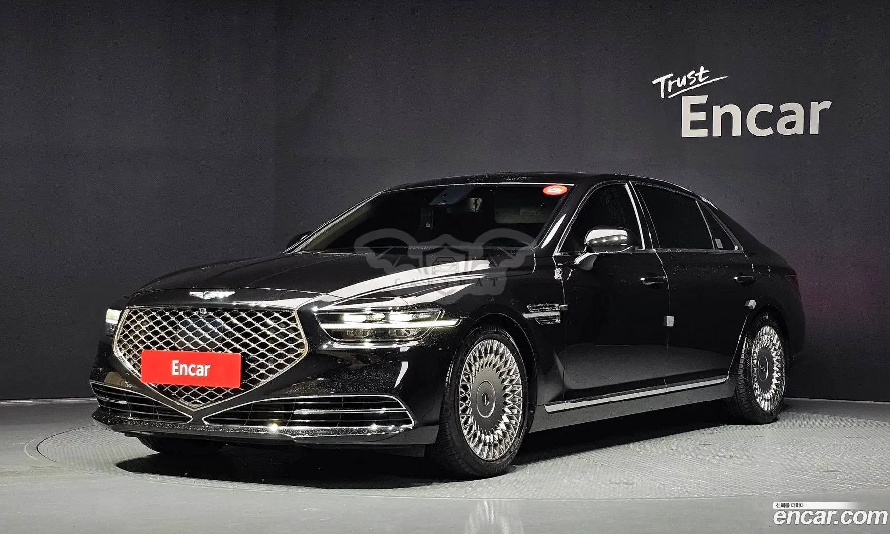 Genesis G90 Premium Luxury 3.3 T AWD 2019