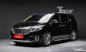 Kia Canival VIP 7-seater Limousine 2017
