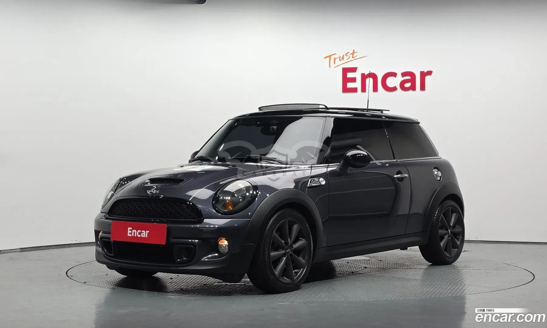 Mini Cooper Second Generation Standard 2013