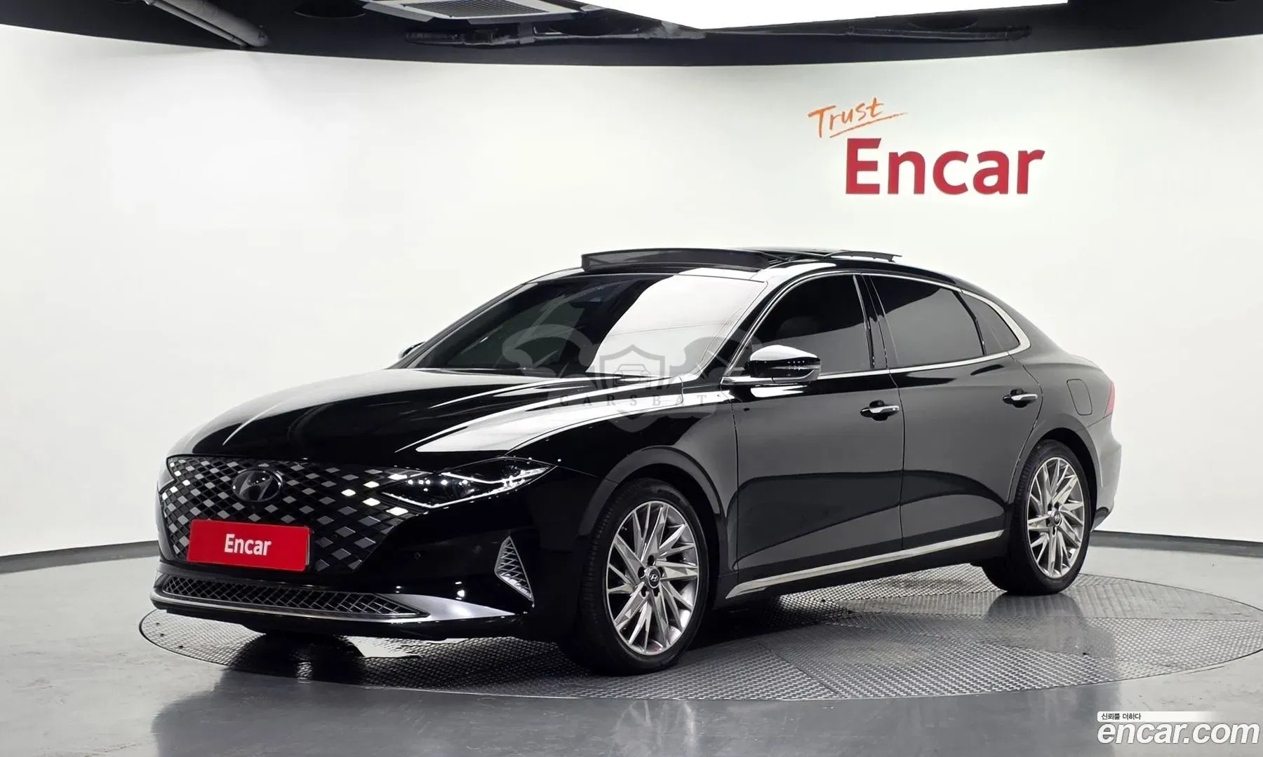 Hyundai Grandeur Calligraphy 2022