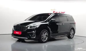 Kia Canival VIP 7-Seater Limousine 2019
