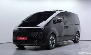 Hyundai Staria Inspiration Lounge 9-Seater 2024