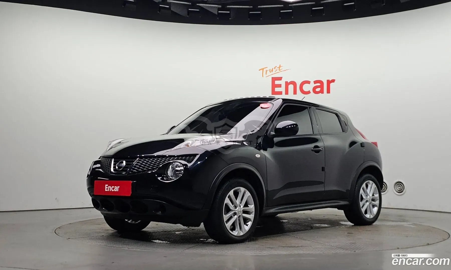 Nissan Juke F15 1.6 SV 2014