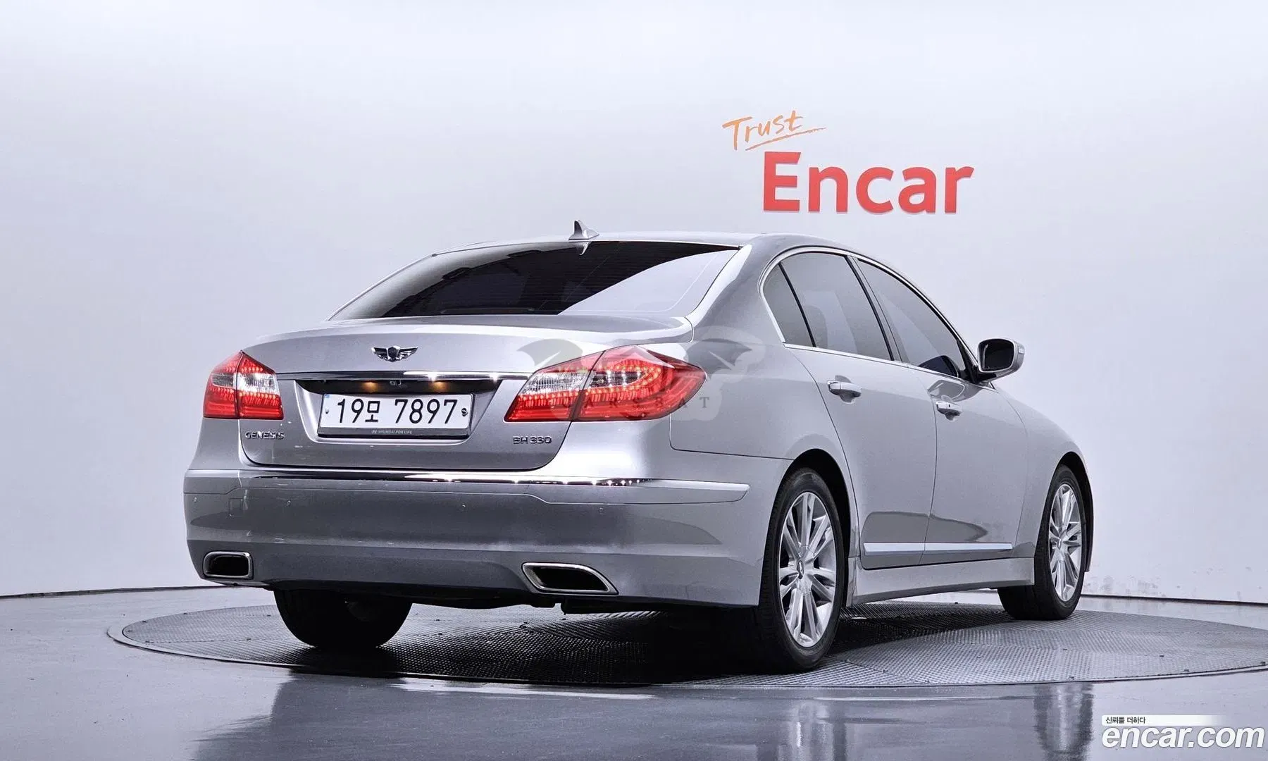 Hyundai Genesis Standard BH 330 Luxury 2012