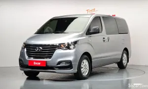 Hyundai Starex Smart Van 3-Seater 2021