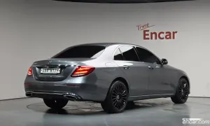 Mercedes-benz E-class E220d Avantgarde 2019