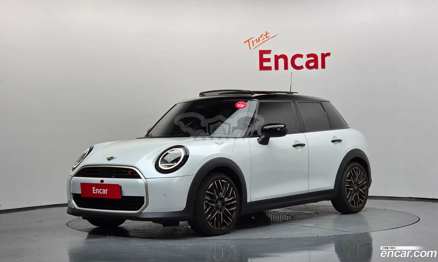 Mini Cooper 5 Door Favoured 2025