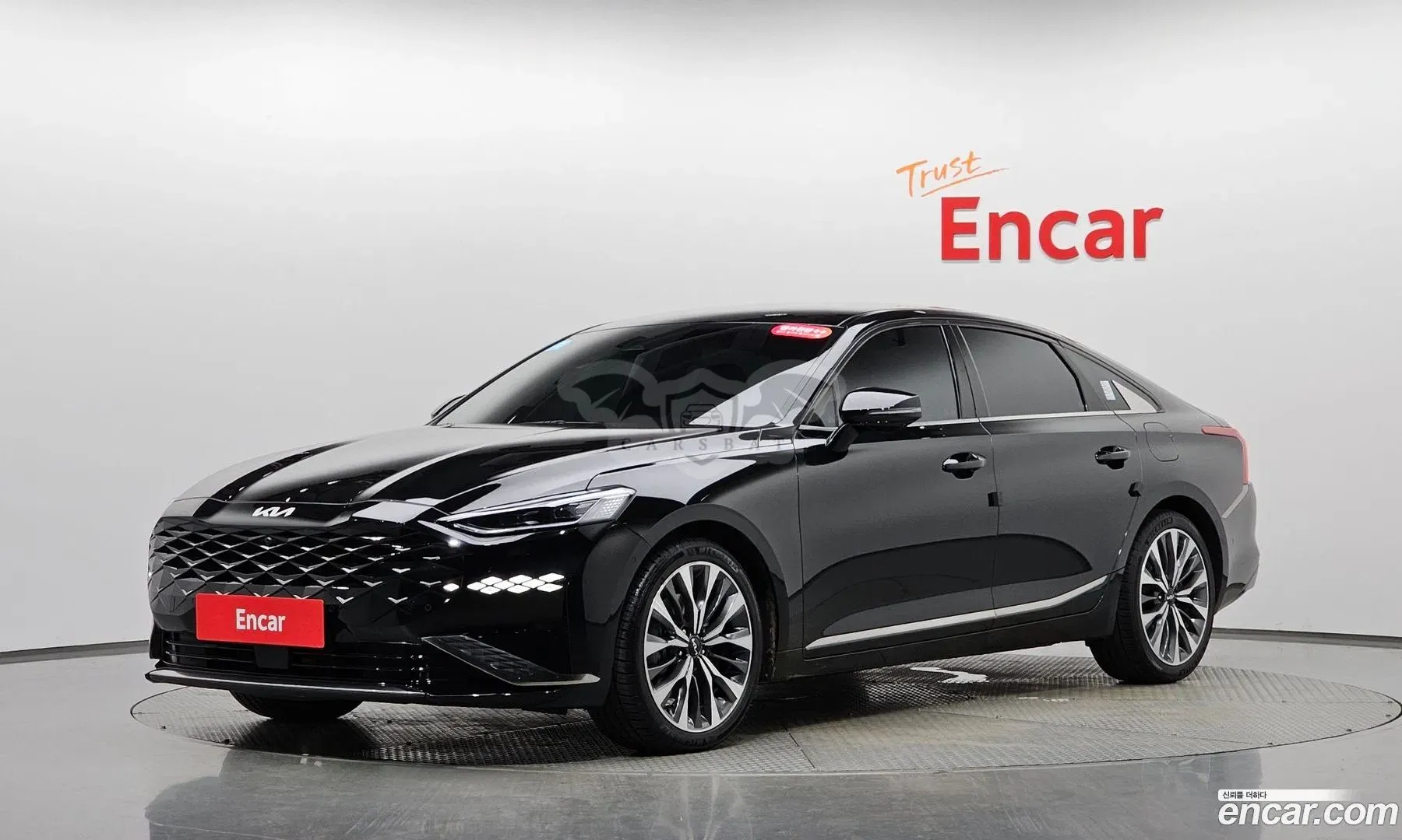 Kia K8 Noblesse 2.5 Gasoline 2WD 2022